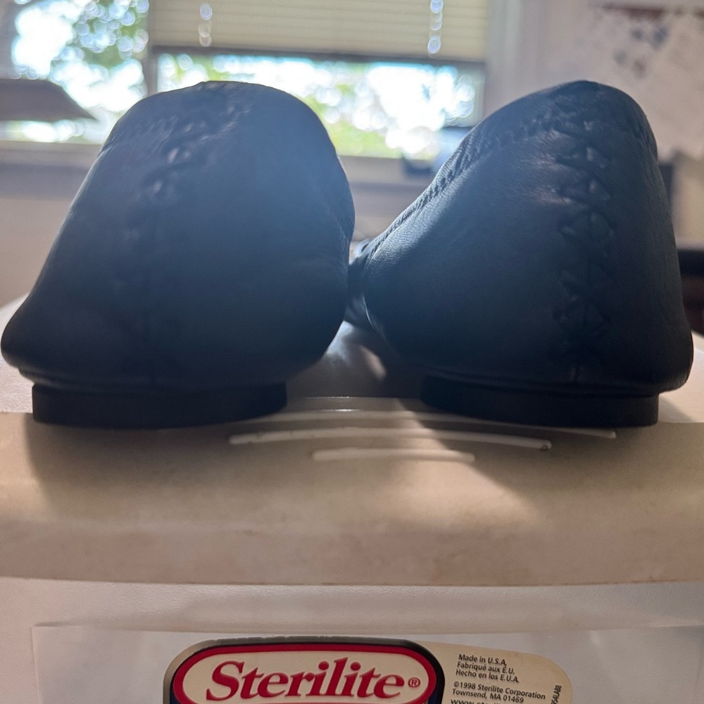 Lucky Brand Black Flats